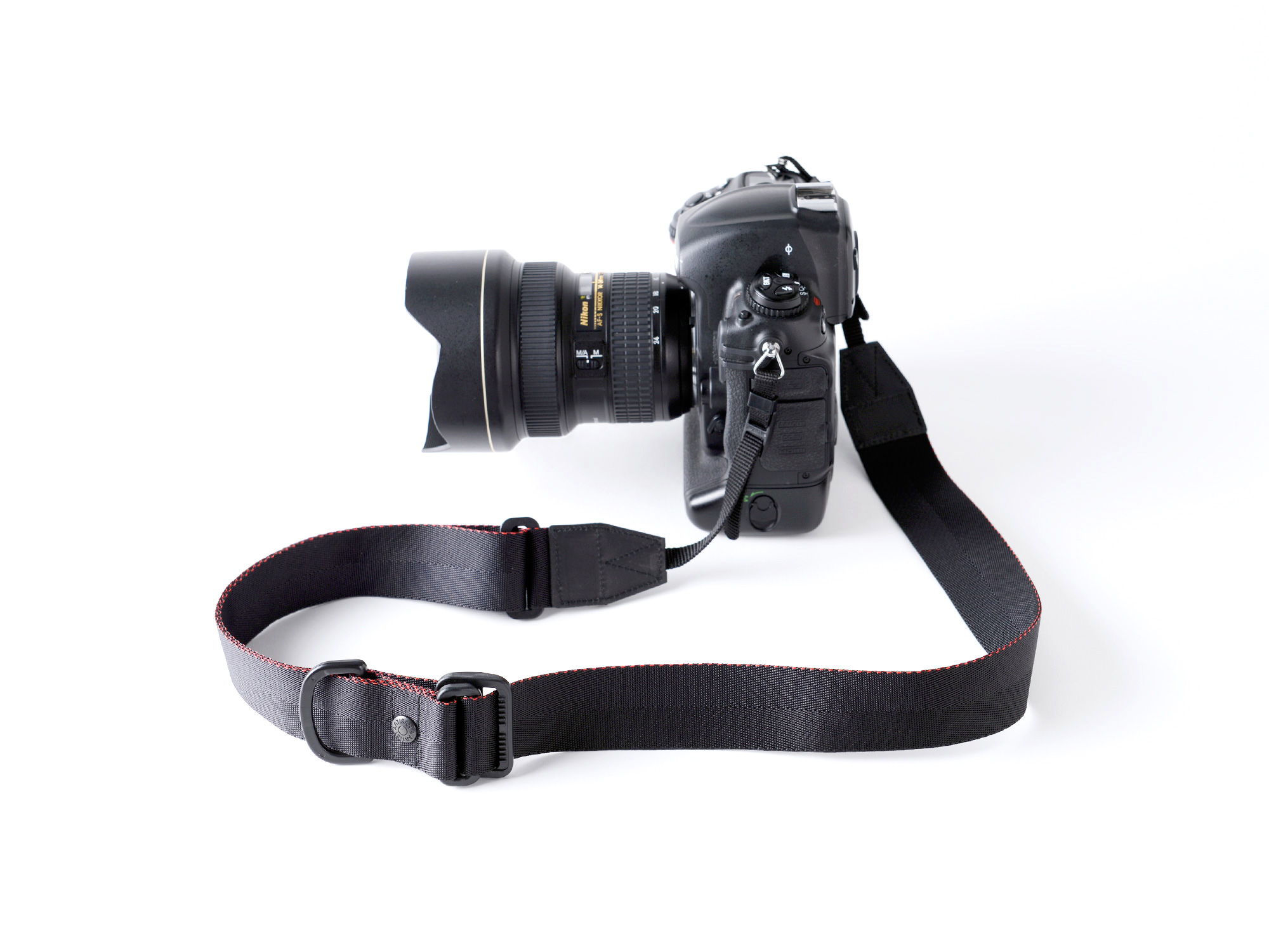 Established 1986<br />
The original camera strap born from the search for functionality and utility